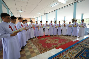 Rinnovo della professione temporanea dei 16 chierici di cui 3 Thailndesi e 13 Vietnamiti 