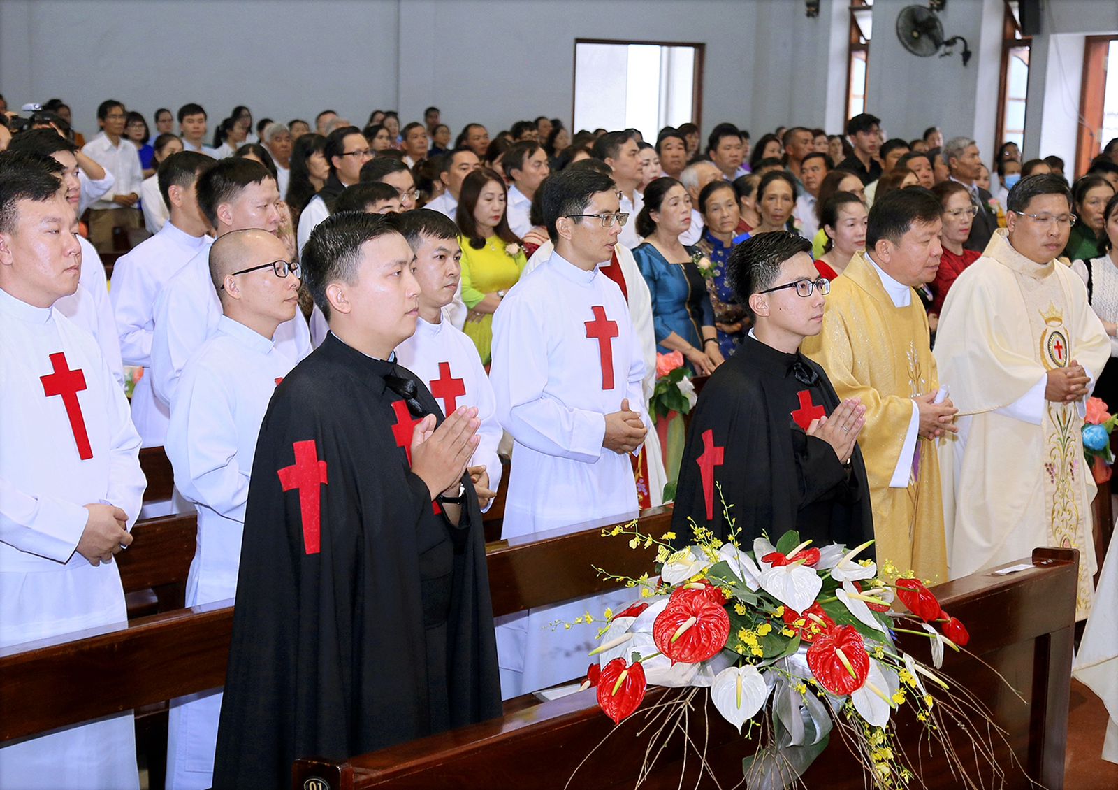 Camilliens au Vietnam : Profession perpétuelle de Paolo Nguyen Vu Duc ...